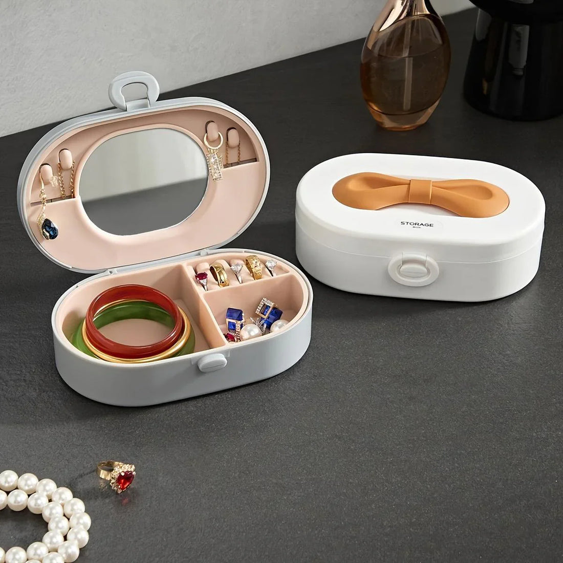 Multipurpose Storage Box For Cosmetic & Jewellery Plastic Body With Silicon Case